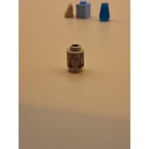 LEGO Hocus Pocus Sanderson Sisters' Cottage minifigure head, part number 6450348